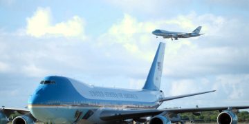The two Boeing VC-25A Air Force One.jpg