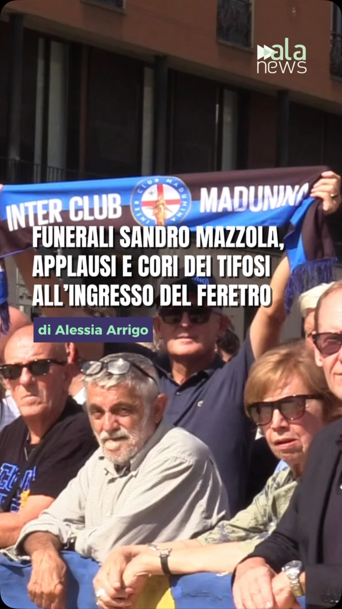 Cori dei tifosi dell’Inter e lunghi applausi hanno accompagnato l’ingresso del…