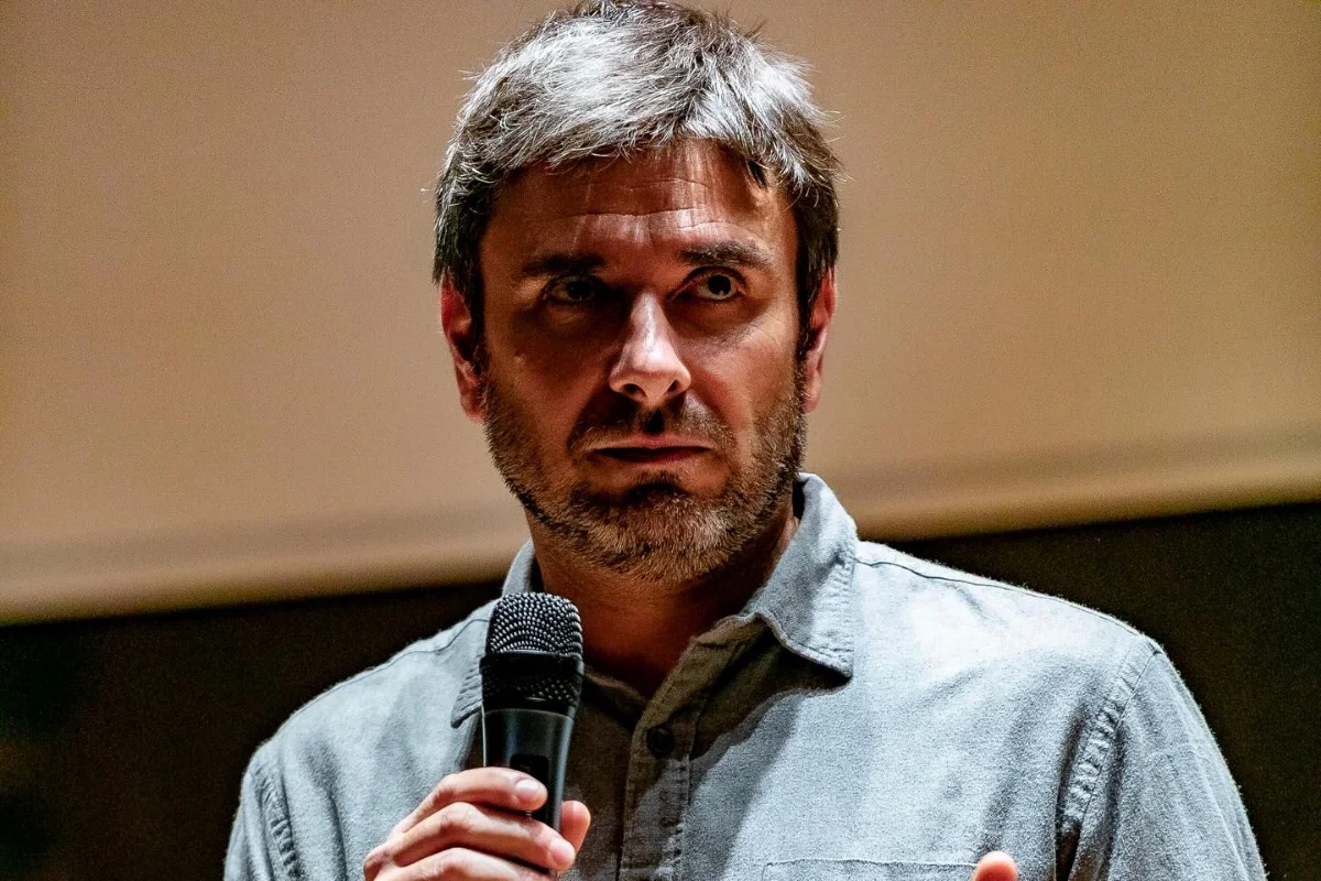 Di Battista, rinviato il rientro in Italia: è stato operato a Cuba