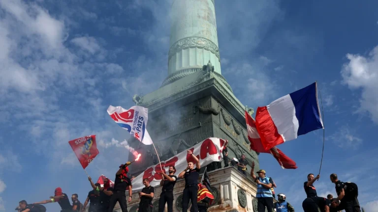 Francia, proteste studentesche: 625 fermi e 85 agenti feriti in un solo giorno