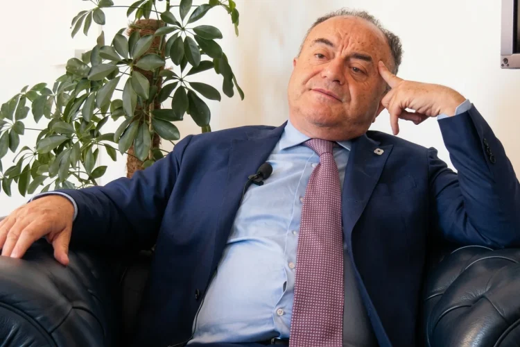 Nicola Gratteri Università degli Studi di Urbino Carlo Bo