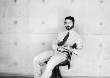 Dario Vitale nuovo direttore creativo di Emporio Armani: debutto 2027