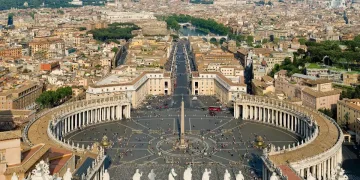 Il Vaticano sul fine vita: "Meno armi e più fondi per garantirle a tutti"