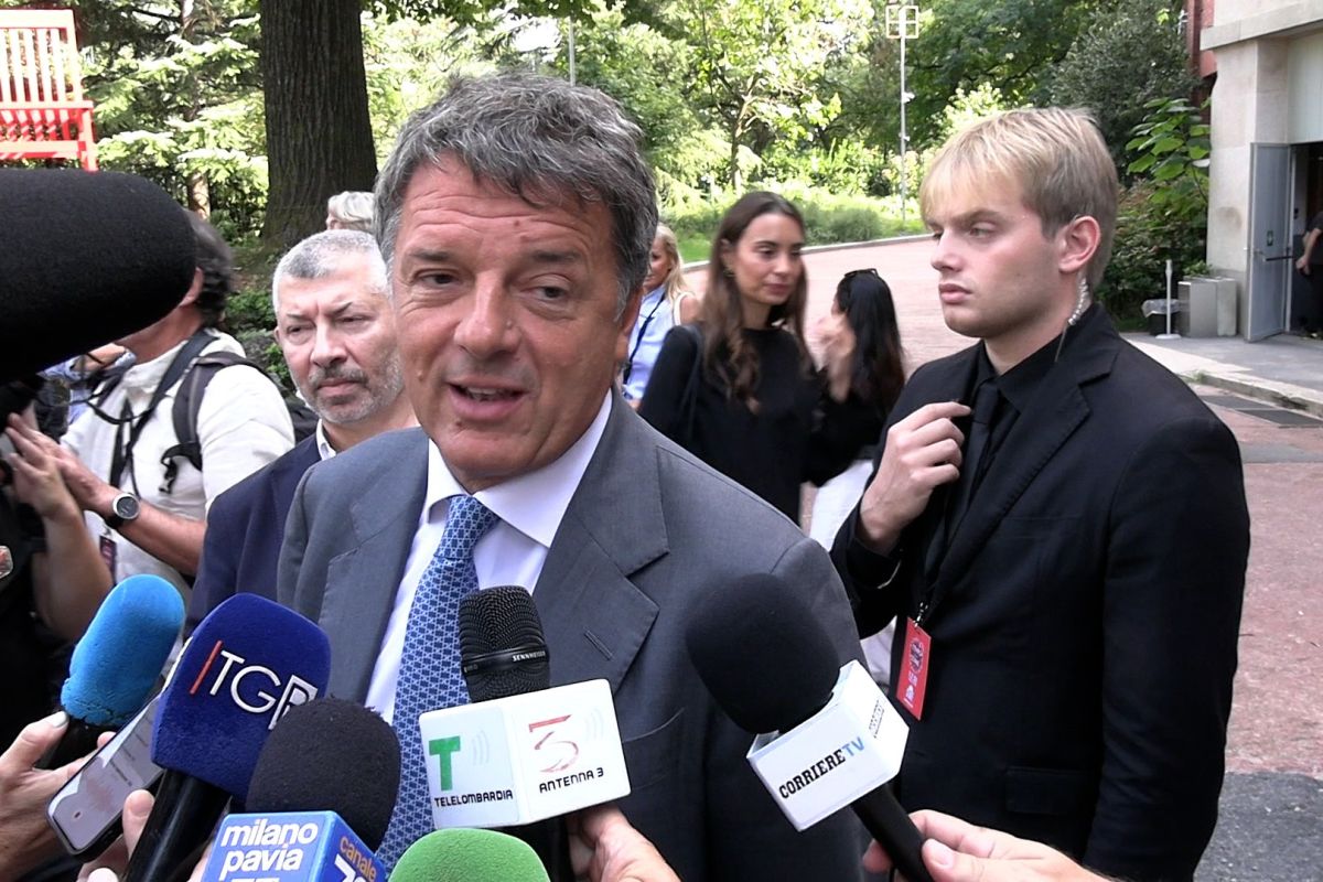 Renzi: lista Casa Riformista avrà maggioranza donne. Polemica su Leopolda