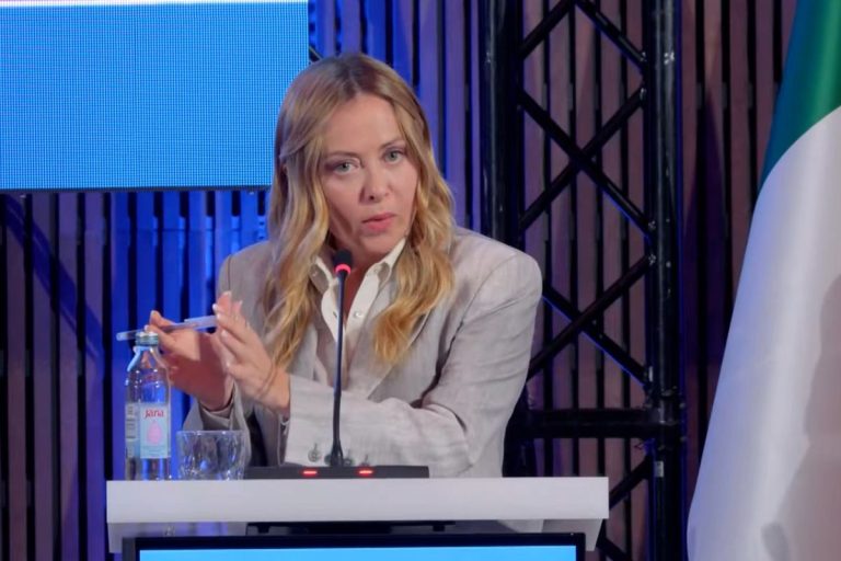 Decreto sicurezza, via libera del Cdm, Meloni: fermo ai minori e danni a carico dei genitori