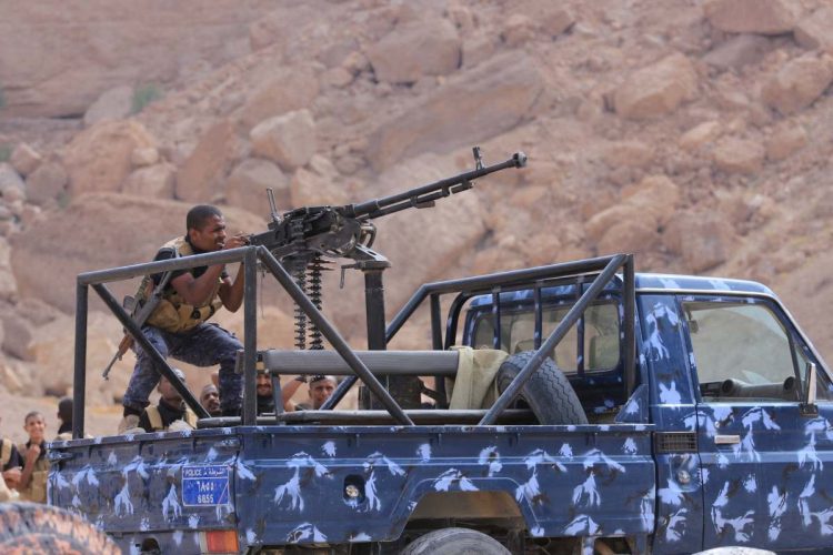 Yemen, i missili degli Houthi uccidono almeno 20 soldati ad al-Alam