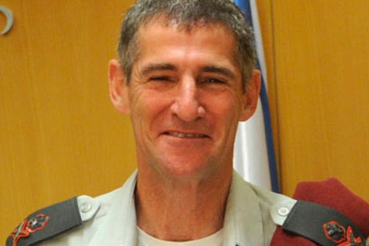 Tel Aviv, fermato per possesso di coltello un sospetto vicino a Yair Golan