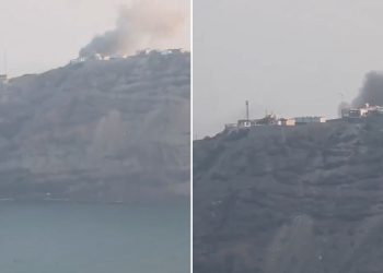 Gli effetti dei missili lanciati contro il palazzo presidenziale Al-Maashiq