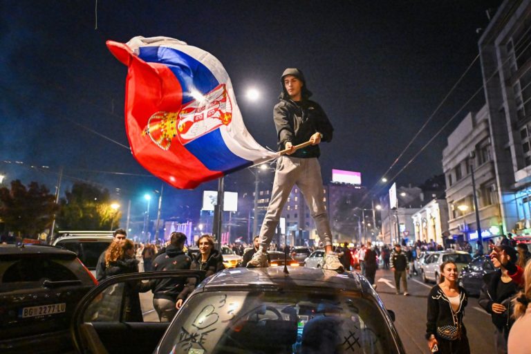 La lista degli studenti vince in Serbia, Vucic riconosce la sconfitta