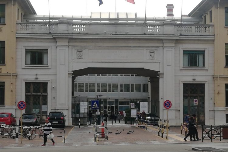 Ospedale Molinette Torino.jpg