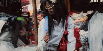 Rachel Ojuromi, dalle strade di Lagos alla sfilata per Chanel: la modella 22enne scoperta su TikTok