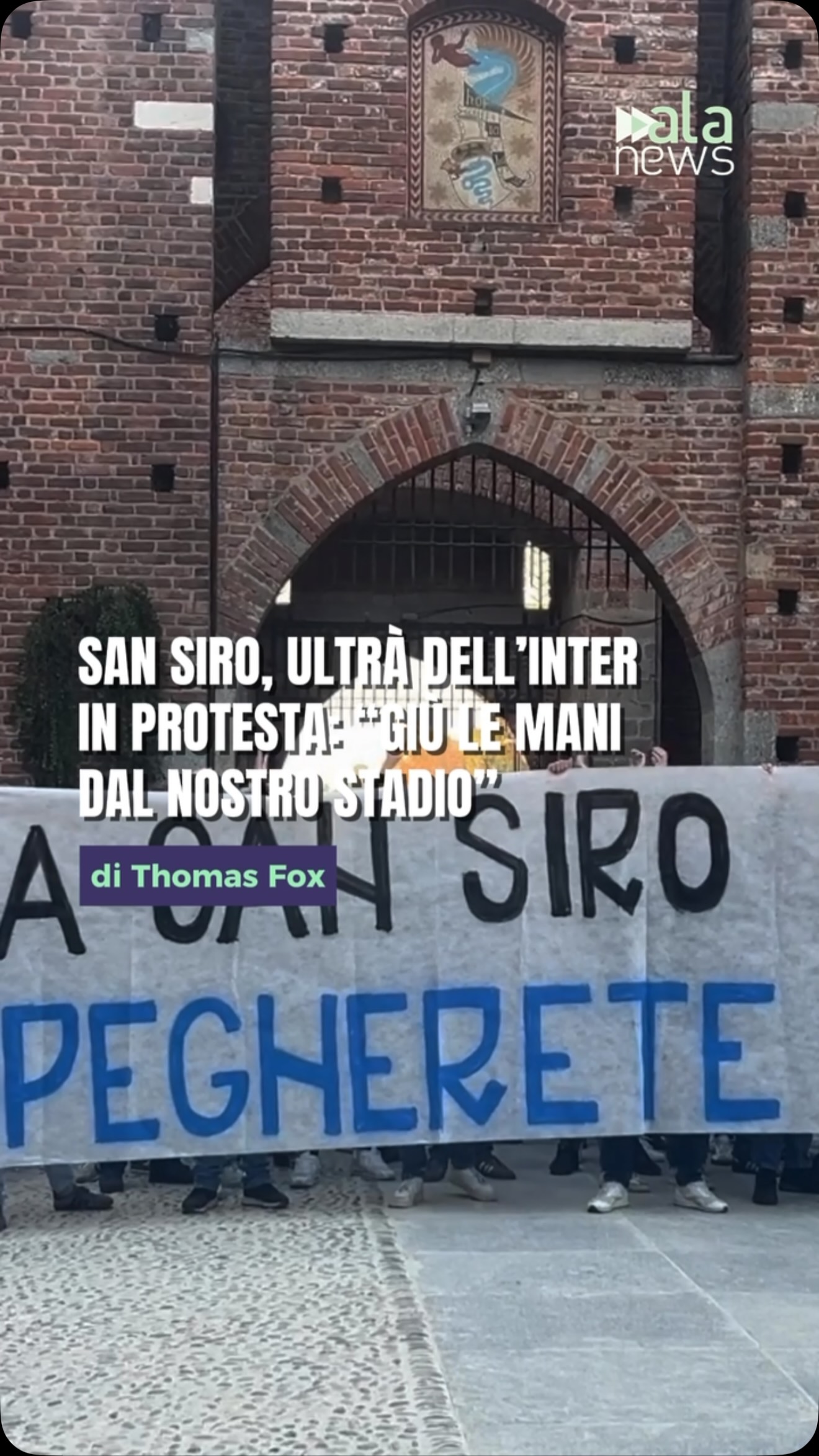 Alcune decine di ultrà dell’Inter si sono radunati il 29 ottobre al Castello Sf…