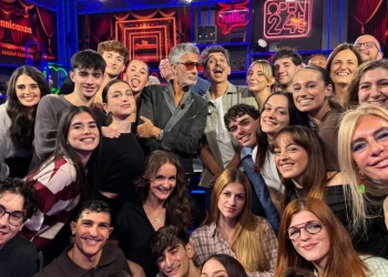 Fiorello e Biggio insieme ai ragazzi de La Pennicanza