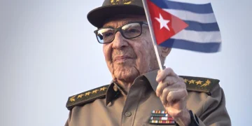La Cina difende Raul Castro e accusa gli Usa di abusi giudiziari