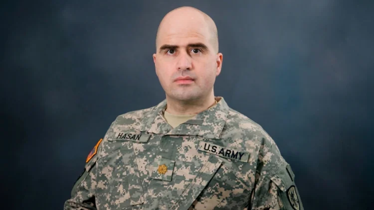 Fort Hood, fissata al 3 dicembre la fucilazione di Nidal Hasan | @romainmielcarek