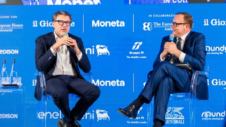 Manovra, Giorgetti sulle banche: “Abbiamo trovato un accordo tra di noi, ma non con gli istituti”