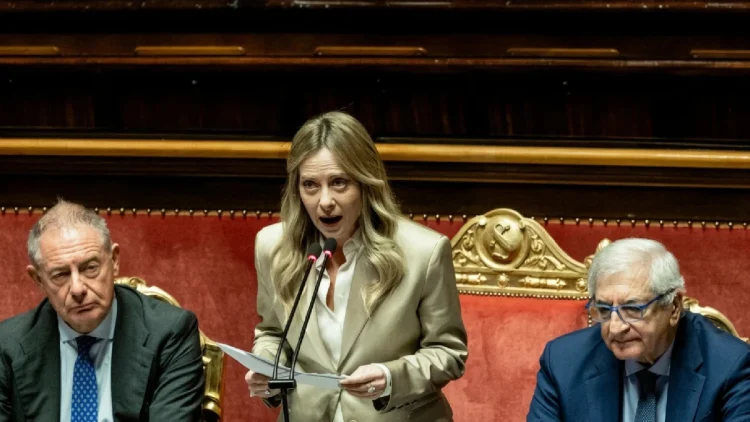 Meloni all'UE: "Accordo Trump-Putin su gasolio russo molto rischioso". Chiede flessibilità sul bilancio per famiglie e imprese | @Giornaleditalia