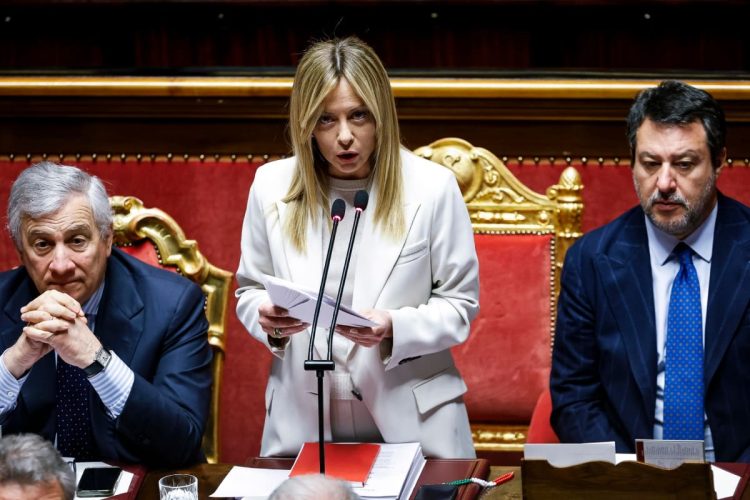 La riforma elettorale supera la prima fiducia alla Camera con 226 sì