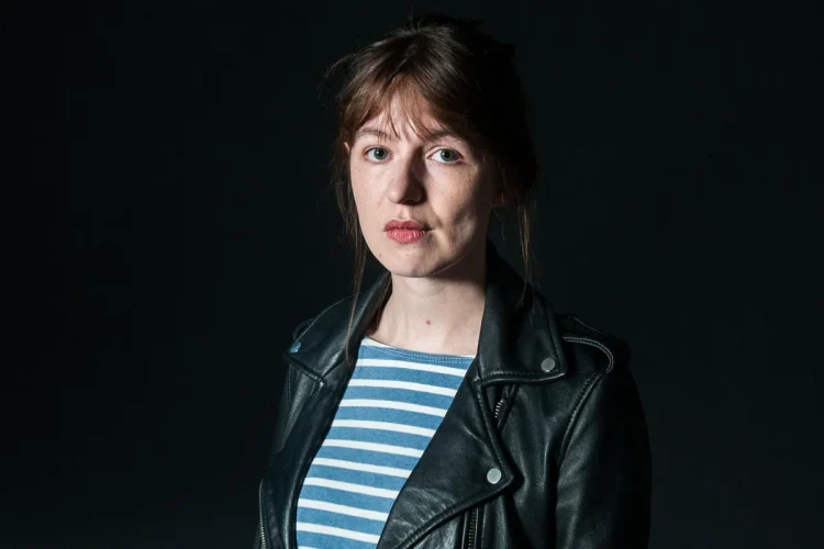 Primo Piano dell'autrice di "Persone Normali" Sally Rooney