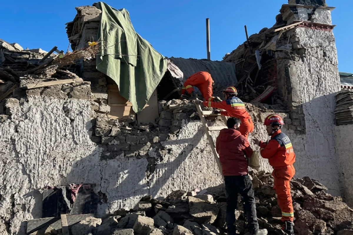 Terremoto in Tibet, almeno 16 morti e 65 feriti: oltre 12mila sfollati