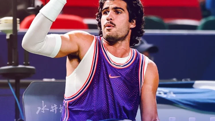 Alcaraz eliminato a Shanghai da Bergs, Zverev chiuderà il 2026 da numero uno al mondo | @SkySport